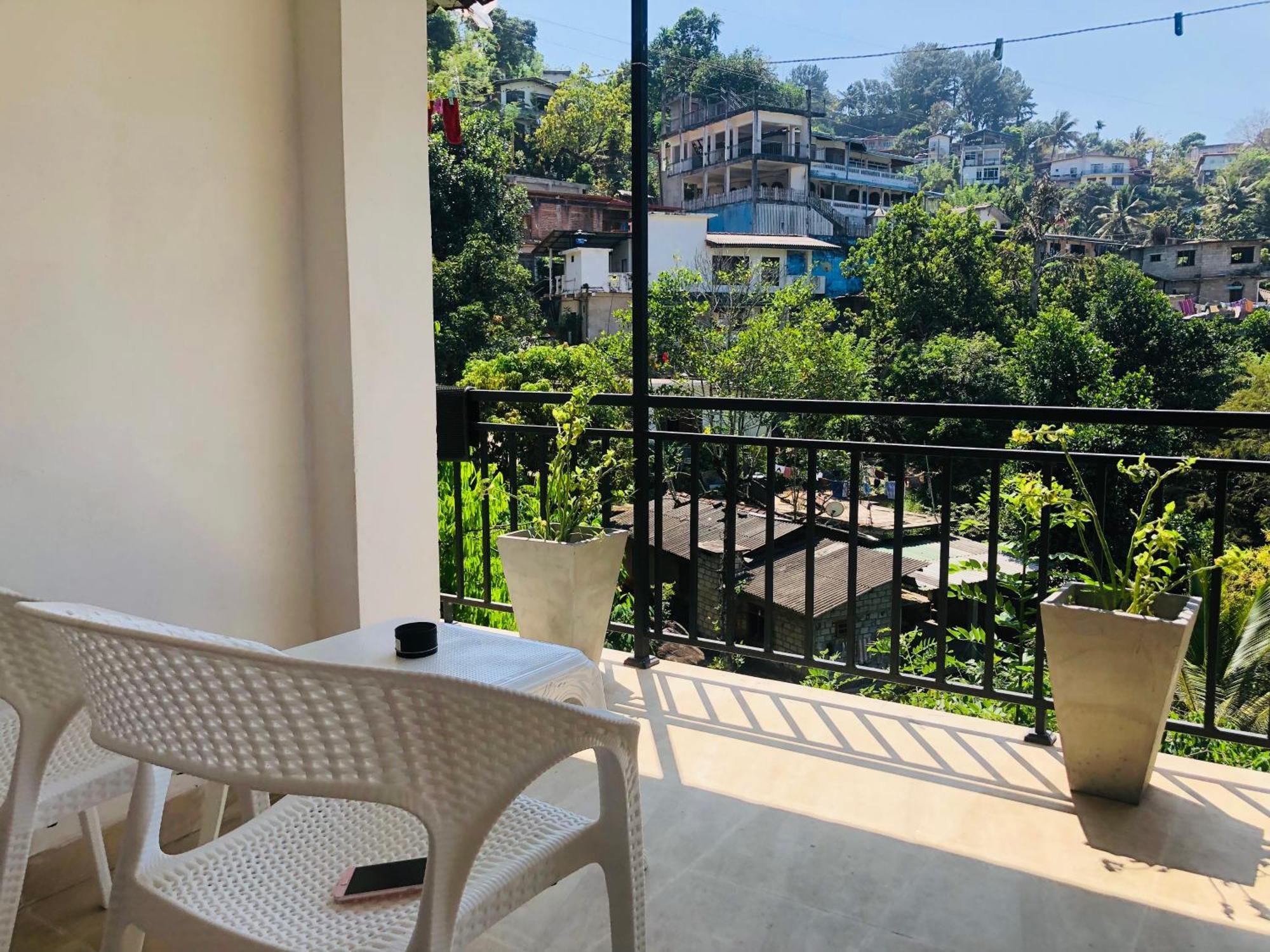 Kandy Dilruk Homestay Exterior foto